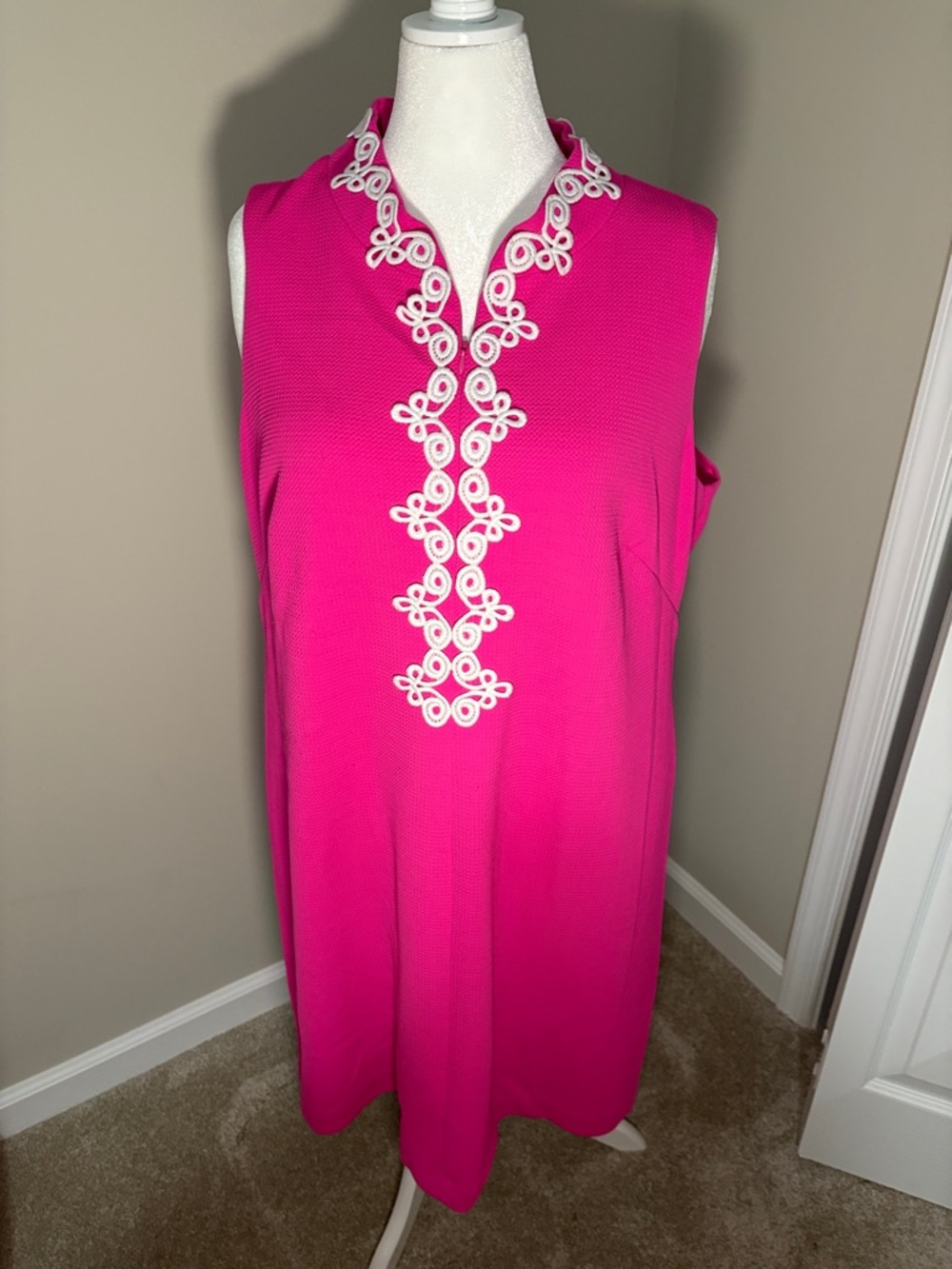 Jessica Howard Bright Pink Sleeveless Dress